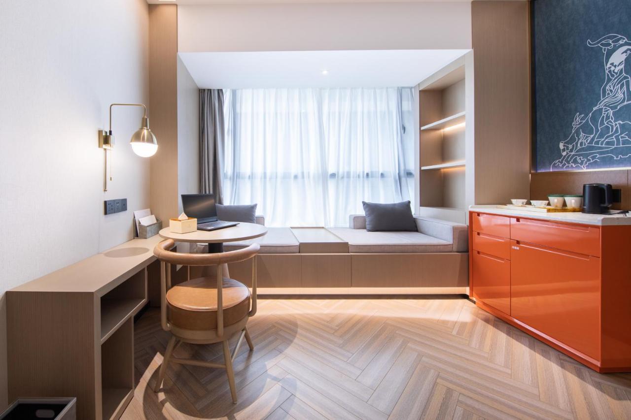 Guangzhou Baiyun Airport Mehood Liz Hotel Free Shuttle Bus To Airport エクステリア 写真
