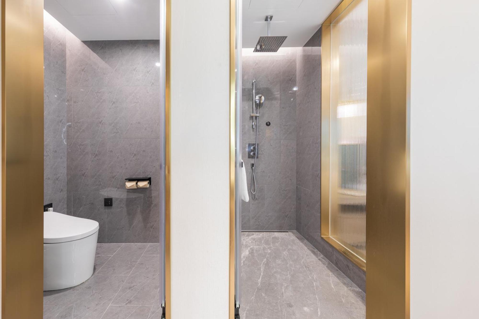 Guangzhou Baiyun Airport Mehood Liz Hotel Free Shuttle Bus To Airport エクステリア 写真
