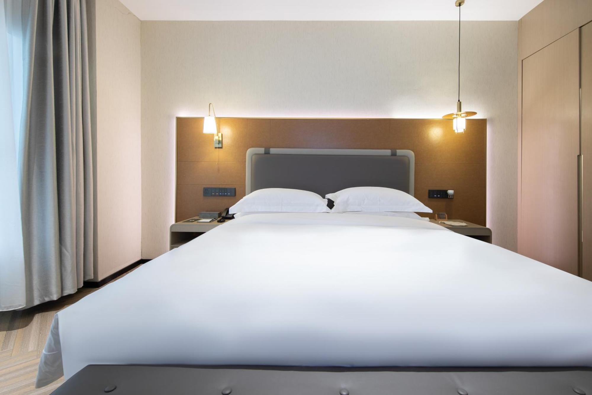 Guangzhou Baiyun Airport Mehood Liz Hotel Free Shuttle Bus To Airport エクステリア 写真